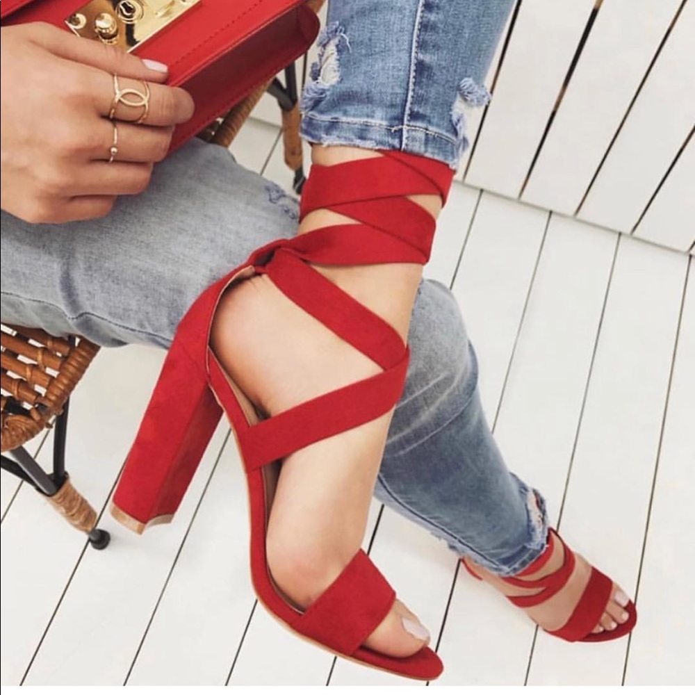 Lola Shoetique Ankle Lace up Heels